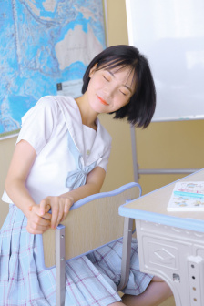 插曲视频完整版在线观看免费高清
